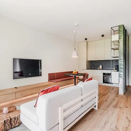 Apartment Chic With Sauna - One Bedroom With Balcony *