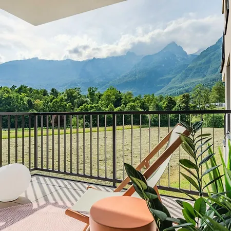 Chic With Sauna - One Bedroom With Balcony Appartamento Bovec