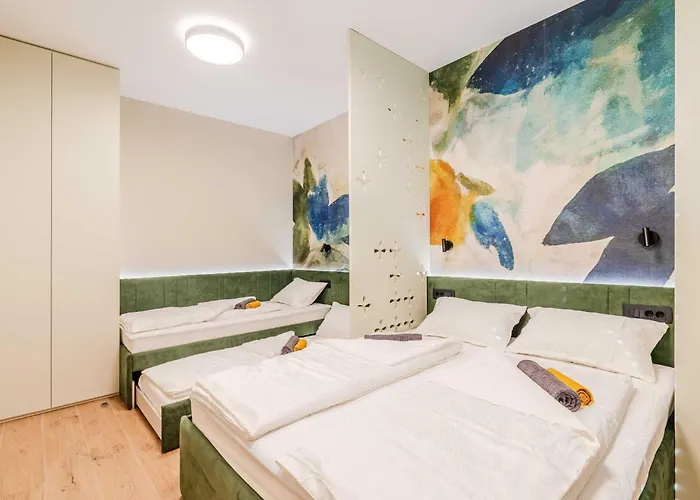 Апартаменты Chic With Sauna - One Bedroom With Balcony