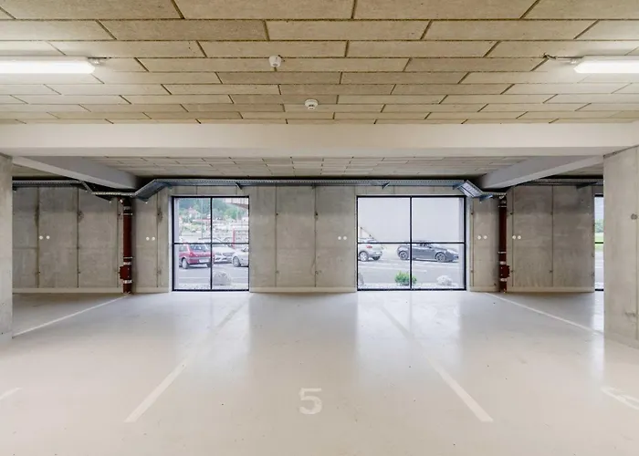 Lägenhet Chic With Sauna - One Bedroom With Balcony *